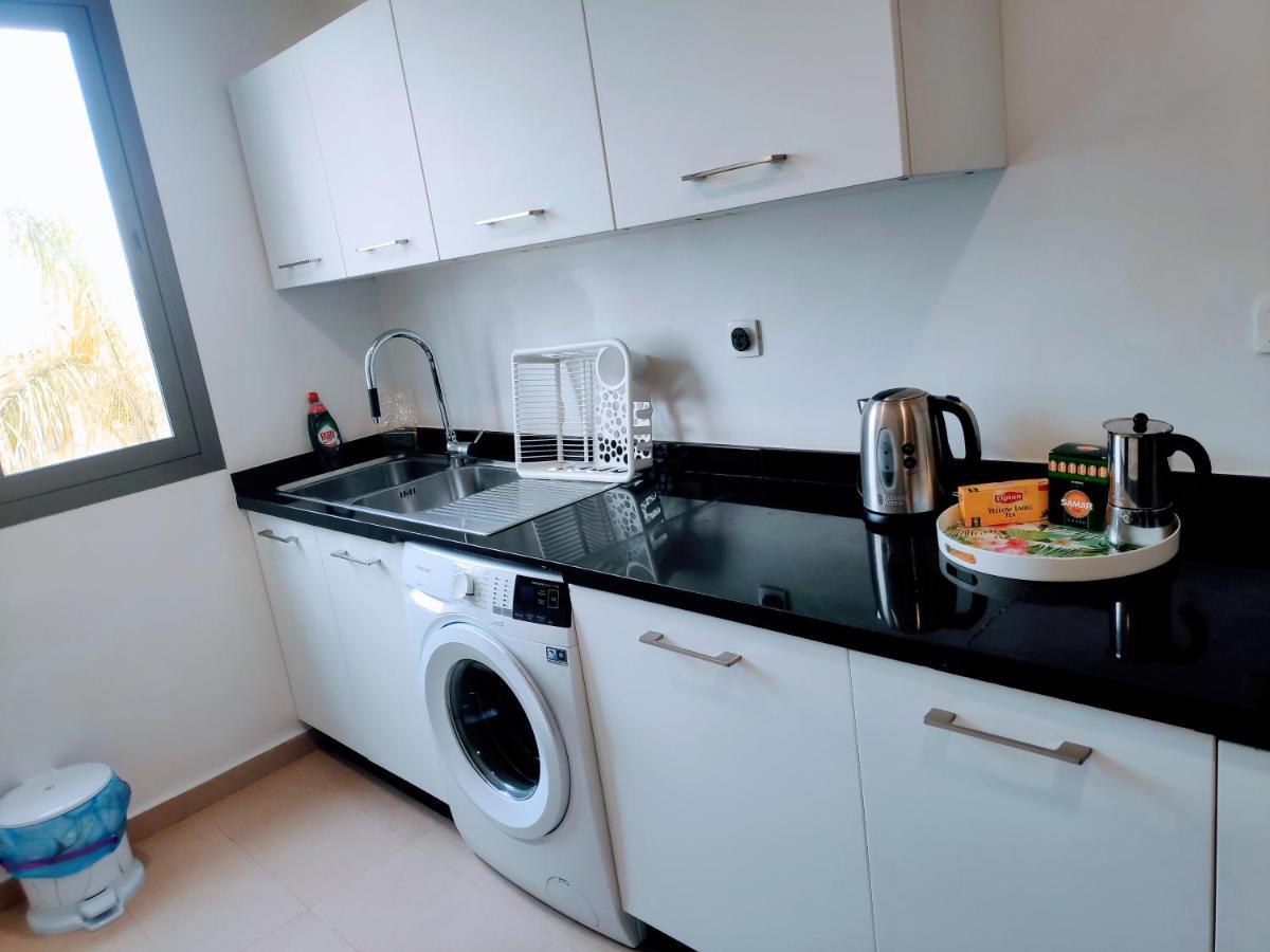La Marina Luxury Apartment Fully Furnished Free Wifi, High Standard Residence, Amazing Prime Location Close To Restaurants, Transport, Beach And Bouregreg River Salé Екстериор снимка