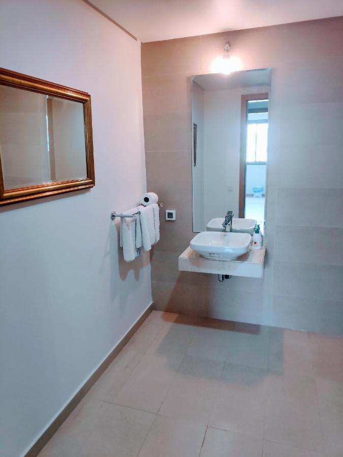 La Marina Luxury Apartment Fully Furnished Free Wifi, High Standard Residence, Amazing Prime Location Close To Restaurants, Transport, Beach And Bouregreg River Salé Екстериор снимка