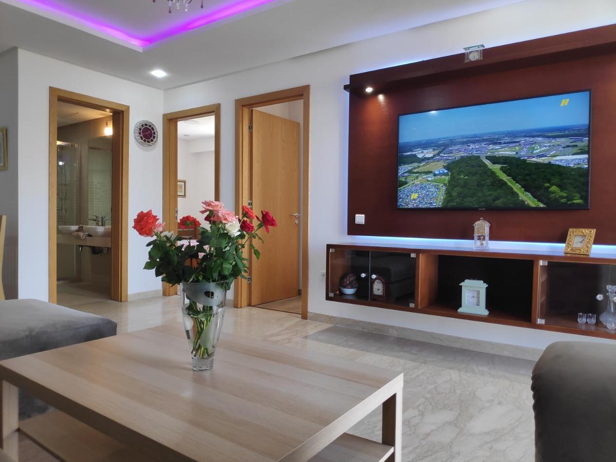La Marina Luxury Apartment Fully Furnished Free Wifi, High Standard Residence, Amazing Prime Location Close To Restaurants, Transport, Beach And Bouregreg River Salé Екстериор снимка