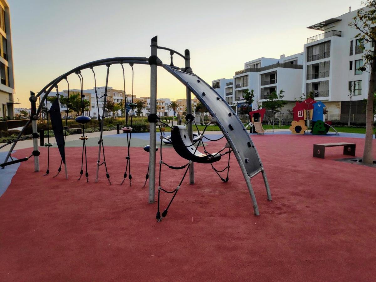 La Marina Luxury Apartment Fully Furnished Free Wifi, High Standard Residence, Amazing Prime Location Close To Restaurants, Transport, Beach And Bouregreg River Salé Екстериор снимка